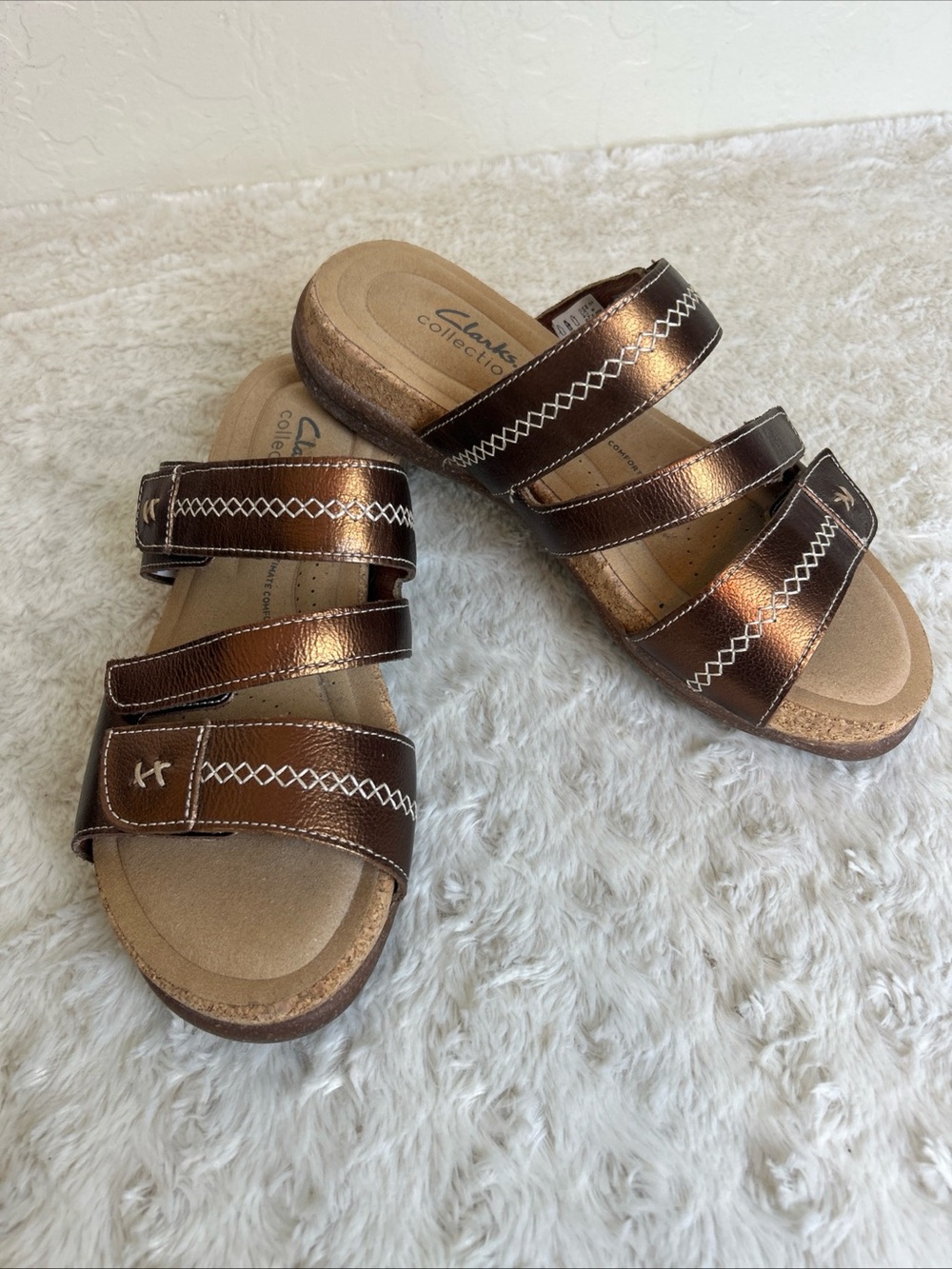 Clarks Roseville Bay Women’s Sz 8 Bronze Slip On Triple Strap Comfort Sandal